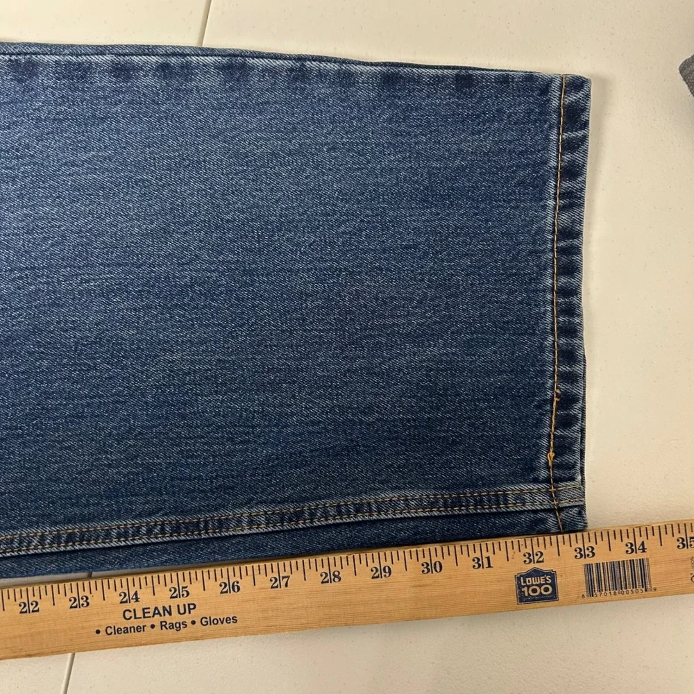 Levi's 550 Relaxed Fit Jeans Mens 46x34 Blue Medium Wash Tapered Leg